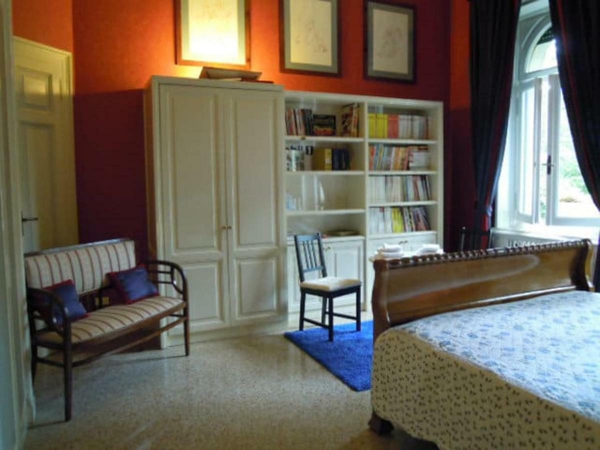 Villa V Brescia Eksteriør billede